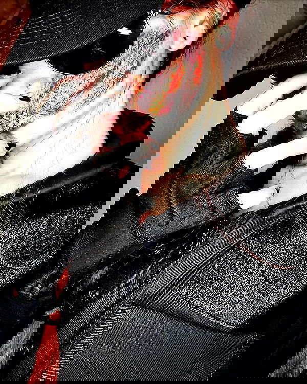 cata.leyah image ~ Altpins