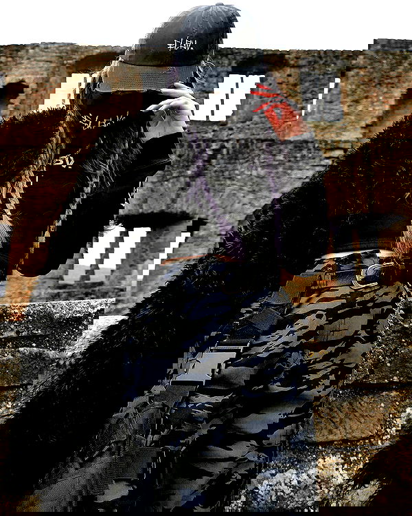 cata.leyah image ~ Altpins