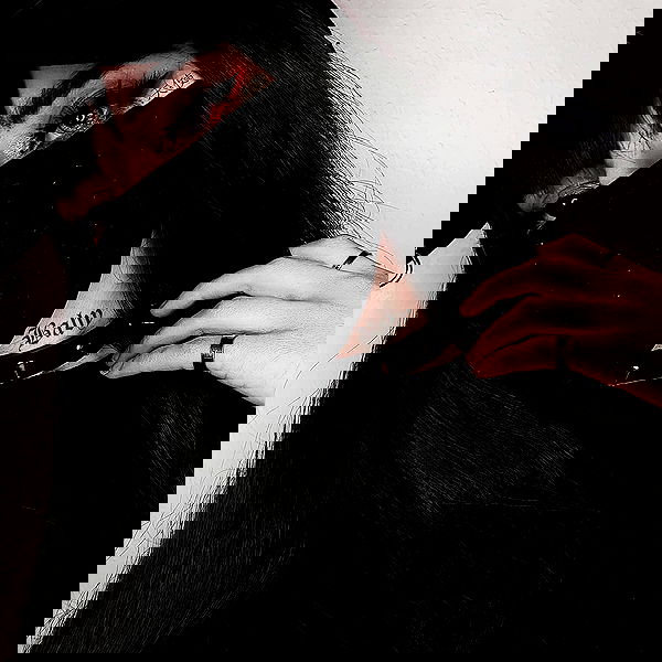 cata.leyah image ~ Altpins