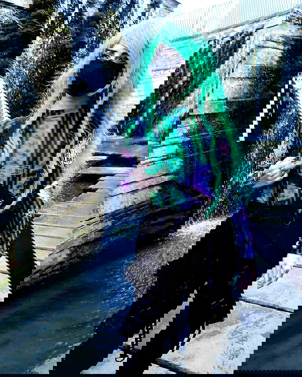 cata.leyah image ~ Altpins