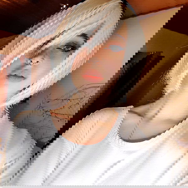 cata.leyah image ~ Altpins