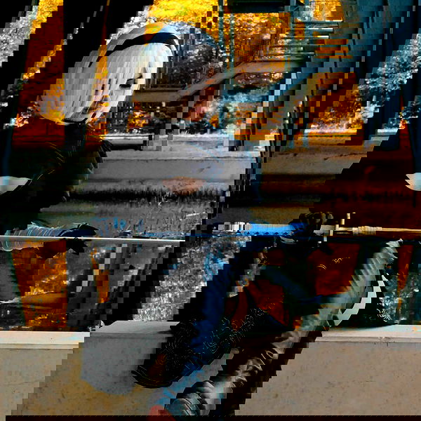 cata.leyah image ~ Altpins