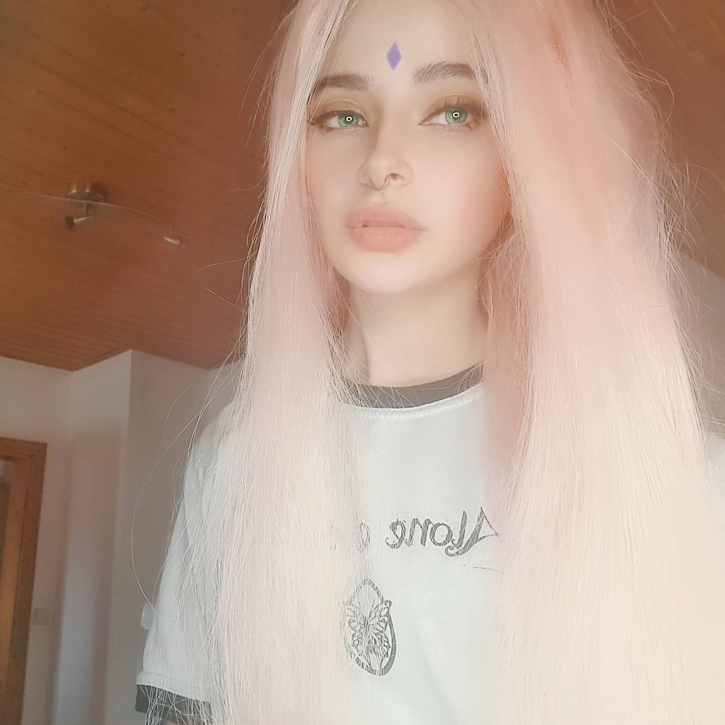 cata.leyah instagram image archive image