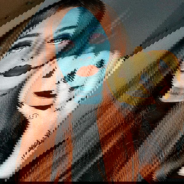 cata.leyah image ~ Altpins