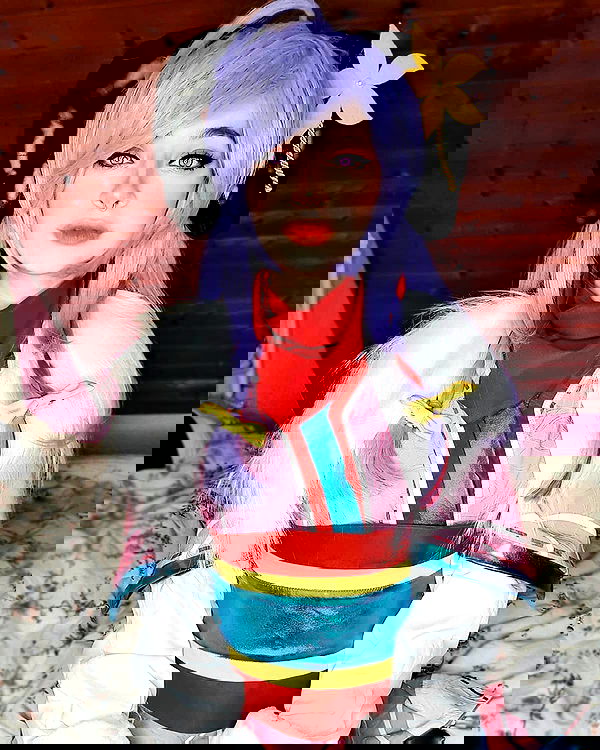 cata.leyah image ~ Altpins