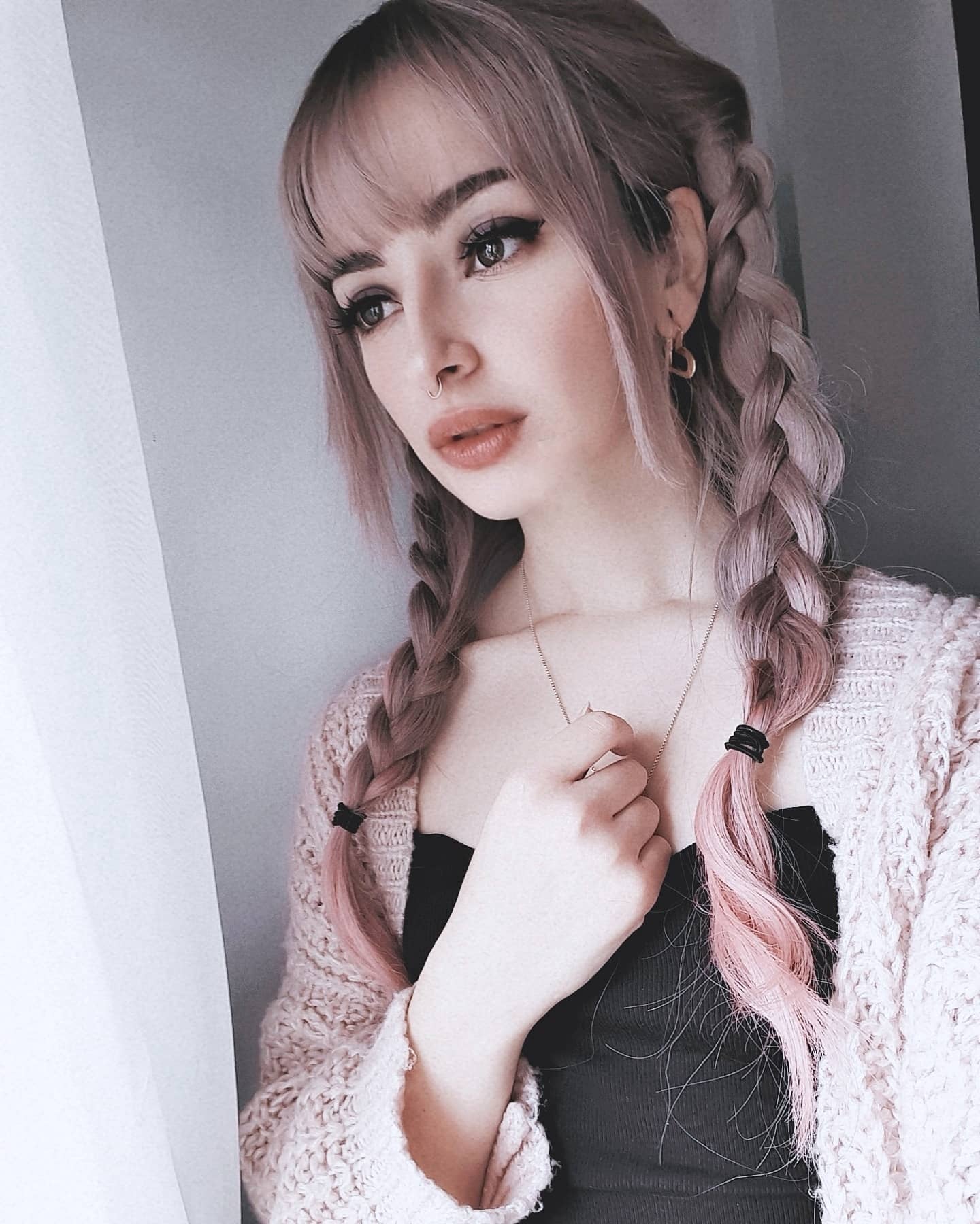 cata.leyah instagram image archive image