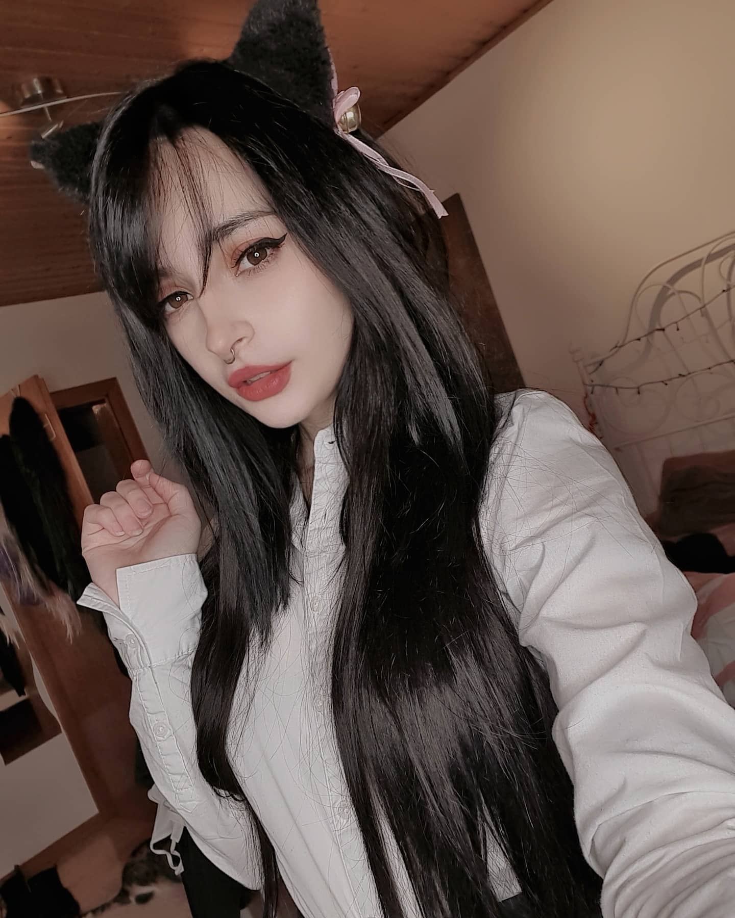 cata.leyah instagram image archive image