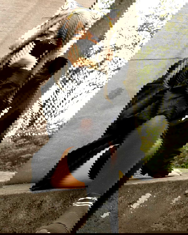 cata.leyah image ~ Altpins