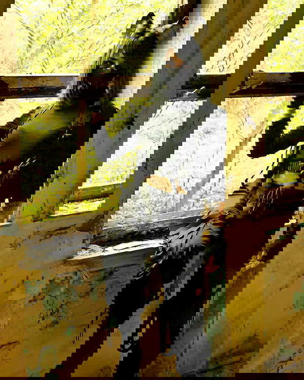 cata.leyah image ~ Altpins