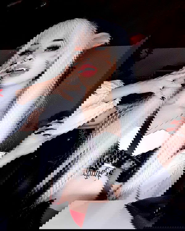 cata.leyah image ~ Altpins