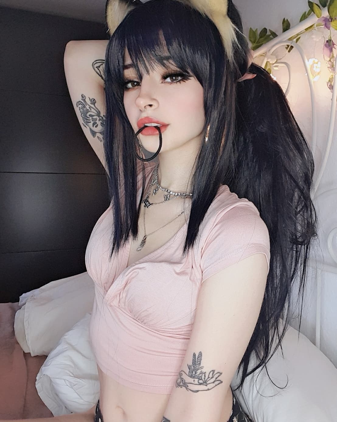 cata.leyah instagram image archive image