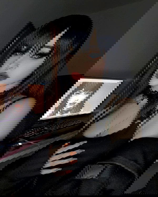 cata.leyah image ~ Altpins