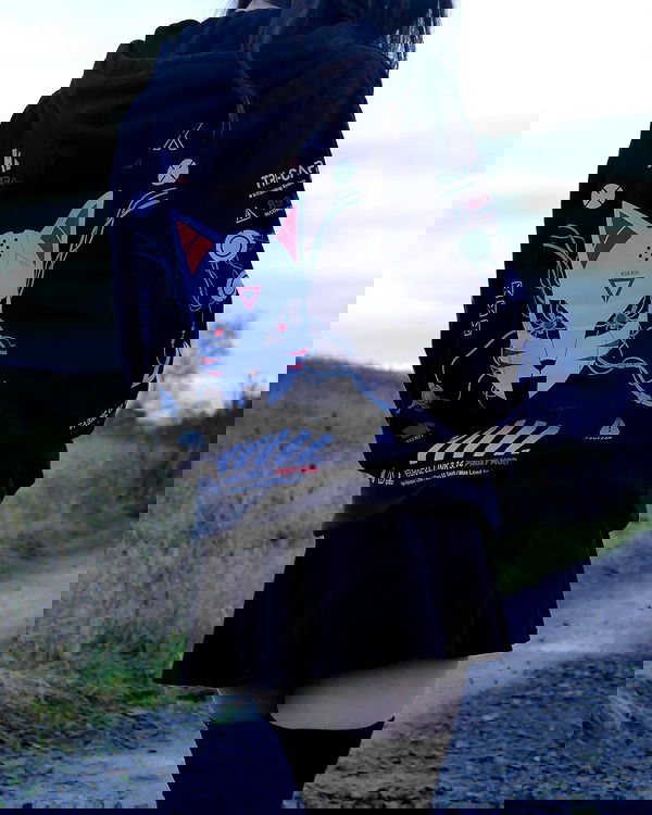 cata.leyah image ~ Altpins