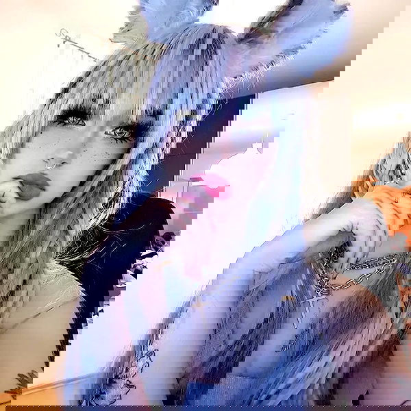 cata.leyah image ~ Altpins