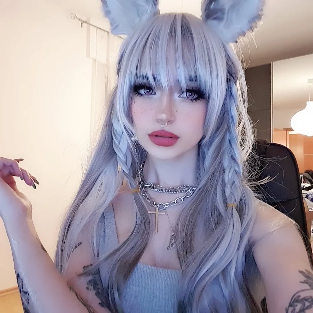 cata.leyah instagram image archive image