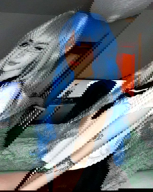 cata.leyah image ~ Altpins