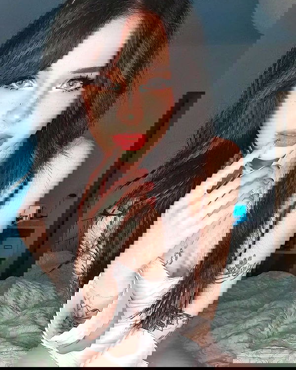 cata.leyah image ~ Altpins