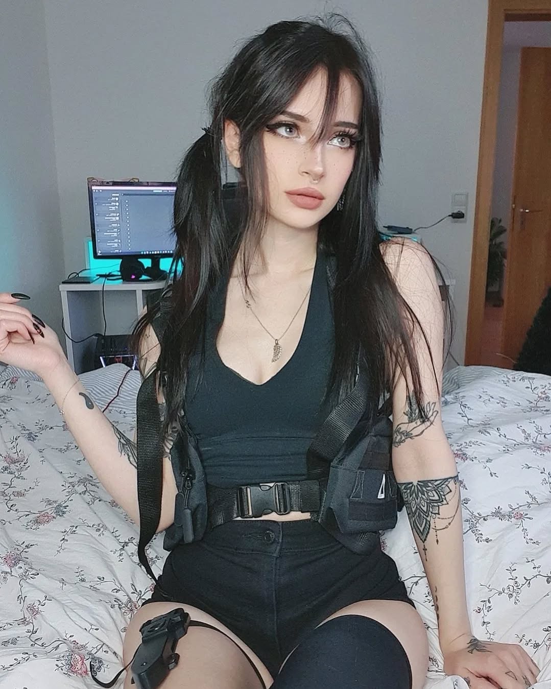 cata.leyah instagram image archive image