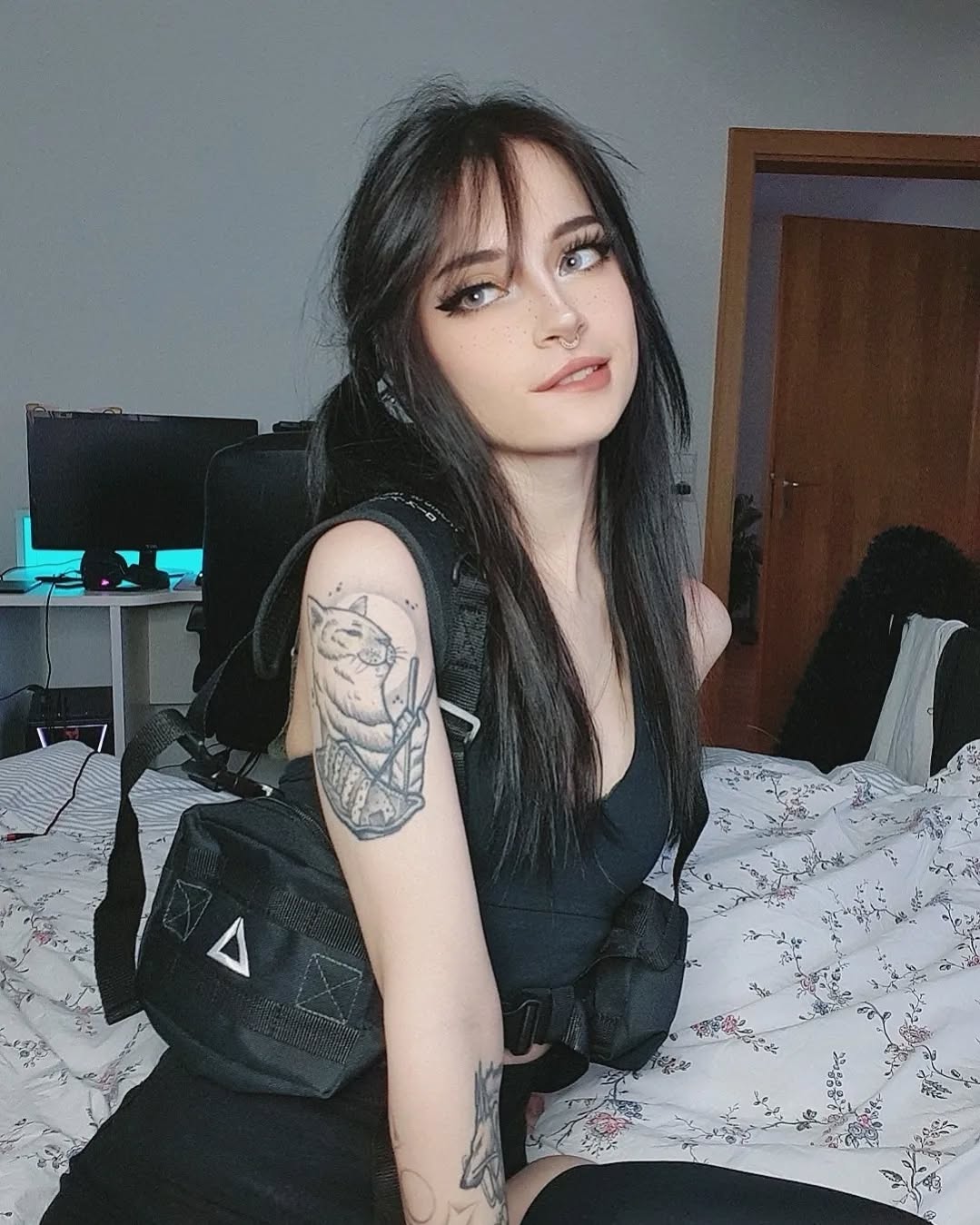 cata.leyah instagram image archive image