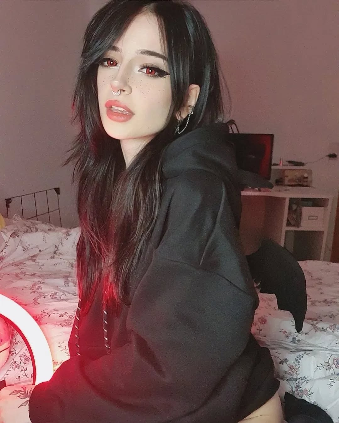 cata.leyah instagram image archive image