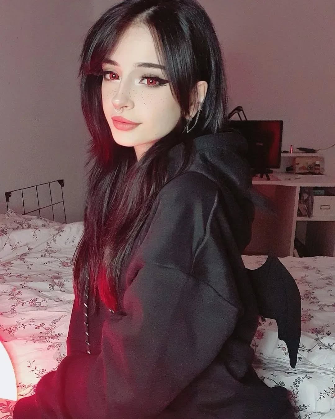 cata.leyah instagram image archive image