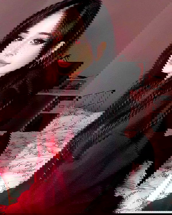 cata.leyah image ~ Altpins