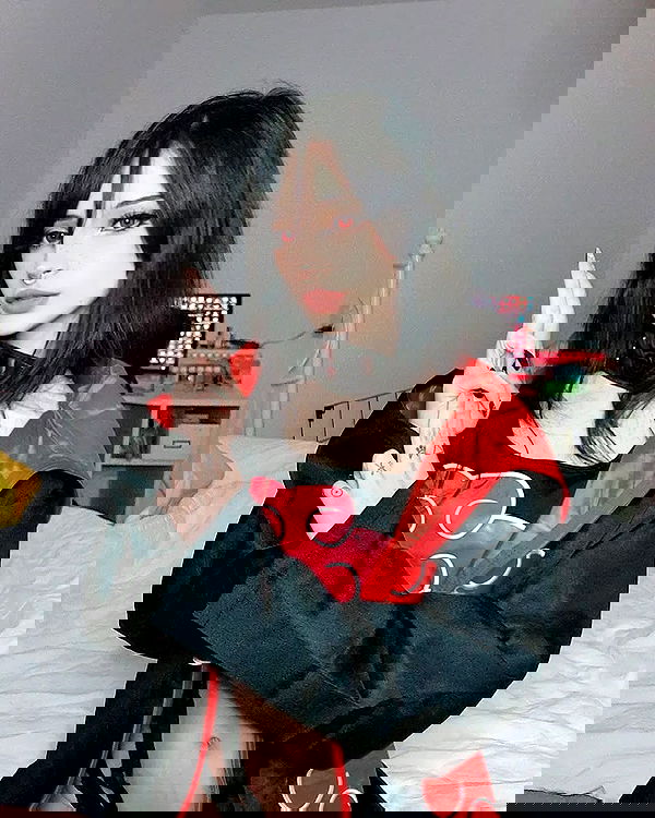 cata.leyah image ~ Altpins