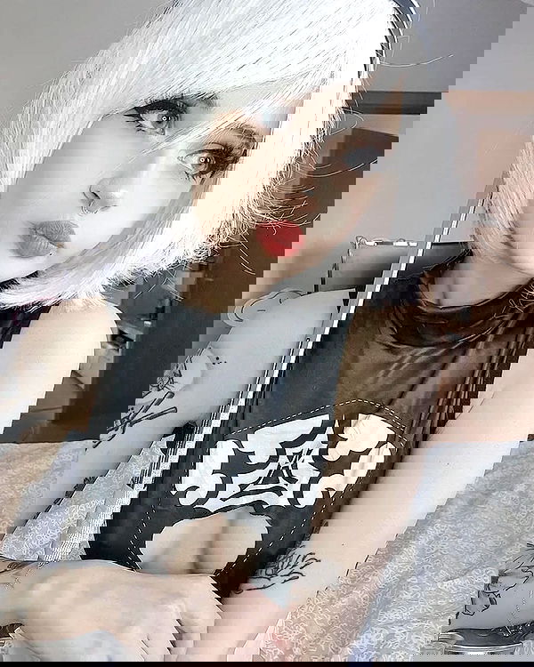 cata.leyah image ~ Altpins