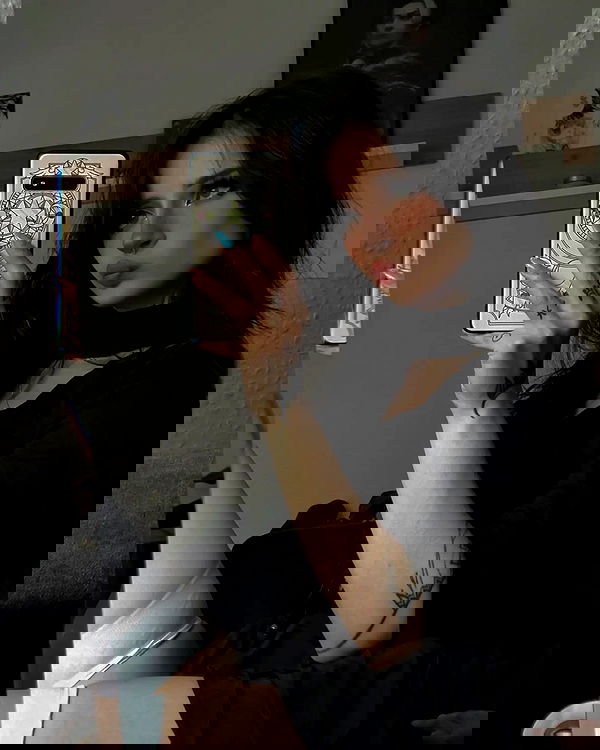 cata.leyah image ~ Altpins