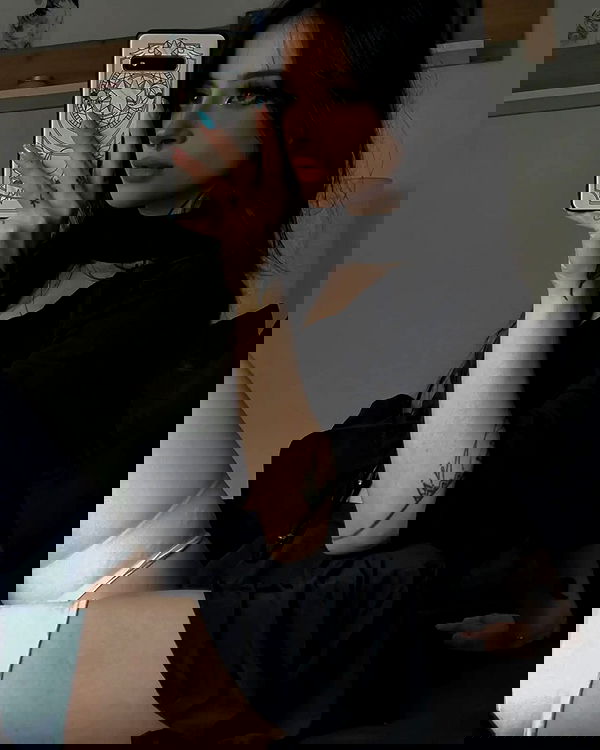 cata.leyah image ~ Altpins