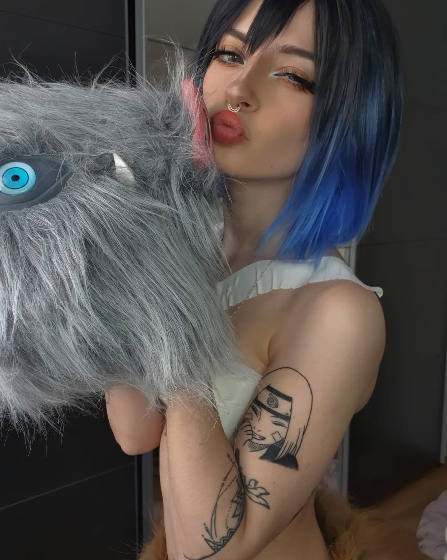 cata.leyah instagram image archive image