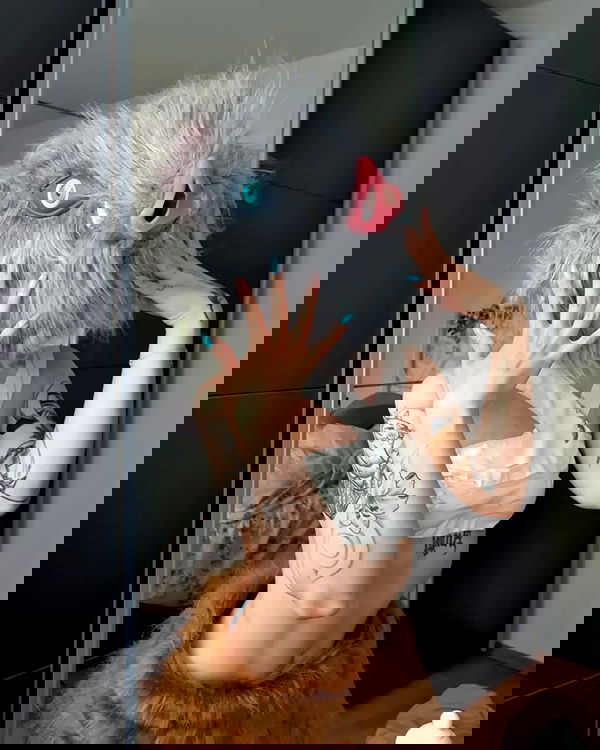 cata.leyah image ~ Altpins