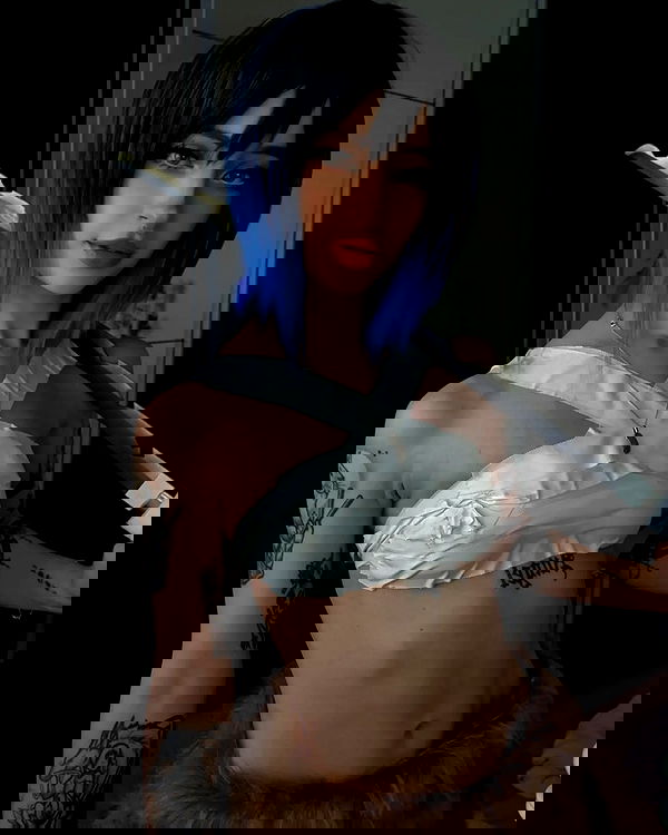 cata.leyah image ~ Altpins