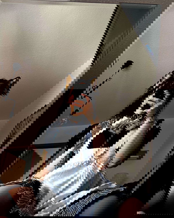 cata.leyah image ~ Altpins