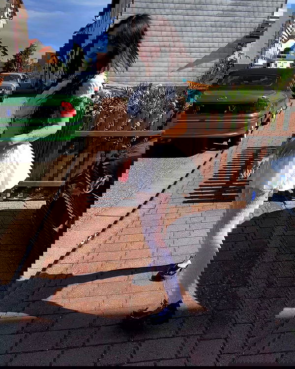 cata.leyah image ~ Altpins