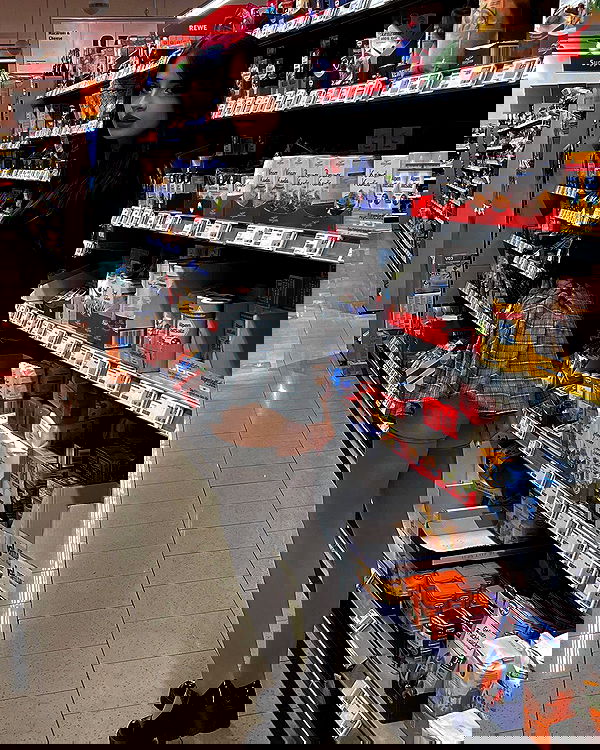 cata.leyah image ~ Altpins