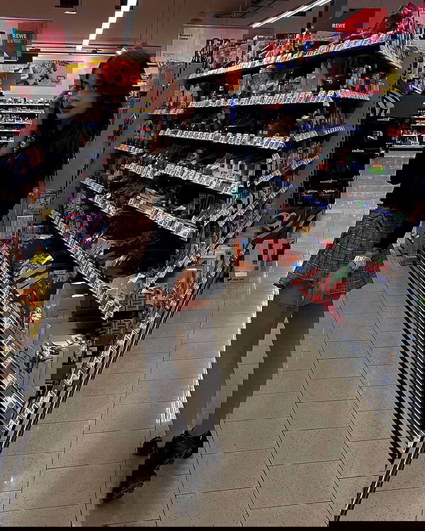 cata.leyah image ~ Altpins