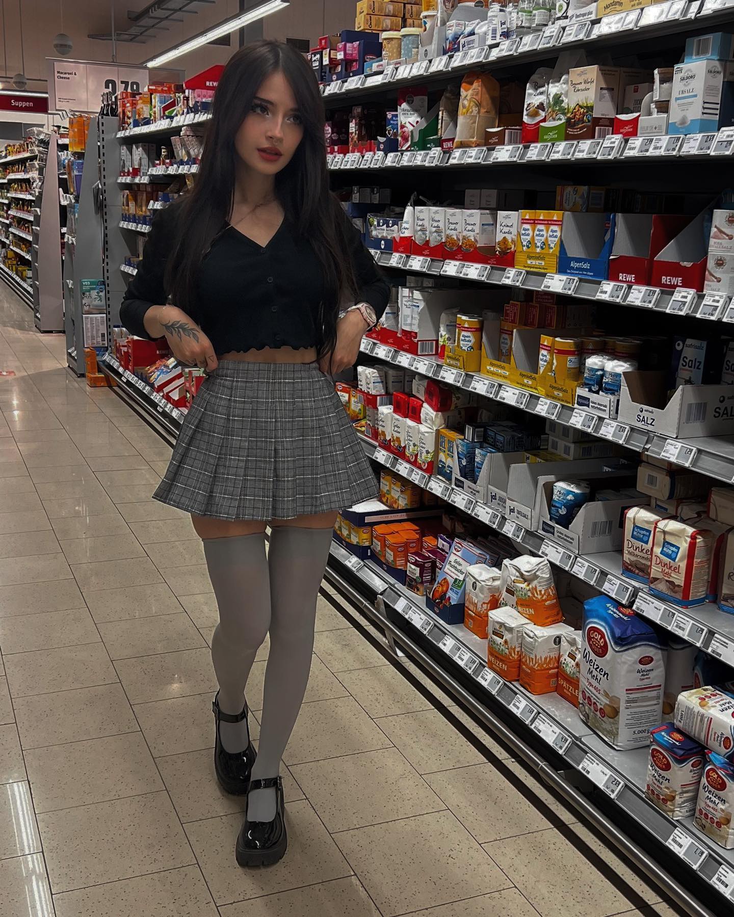 cata.leyah instagram image archive image