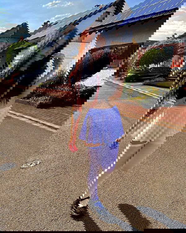 cata.leyah image ~ Altpins