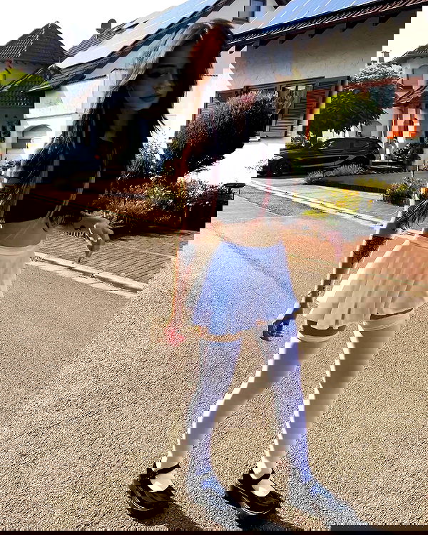 cata.leyah image ~ Altpins