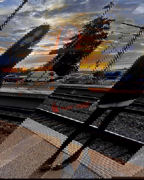 cata.leyah image ~ Altpins