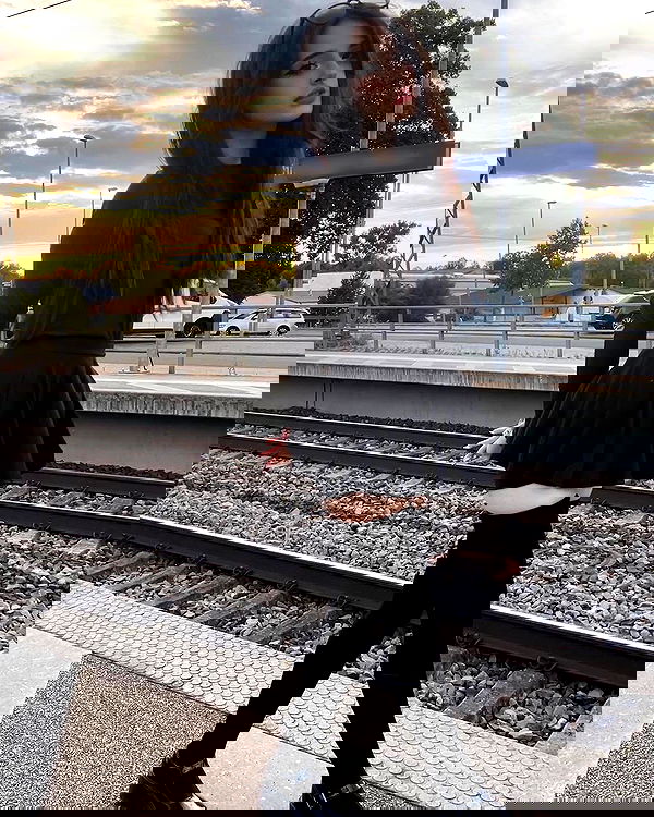 cata.leyah image ~ Altpins