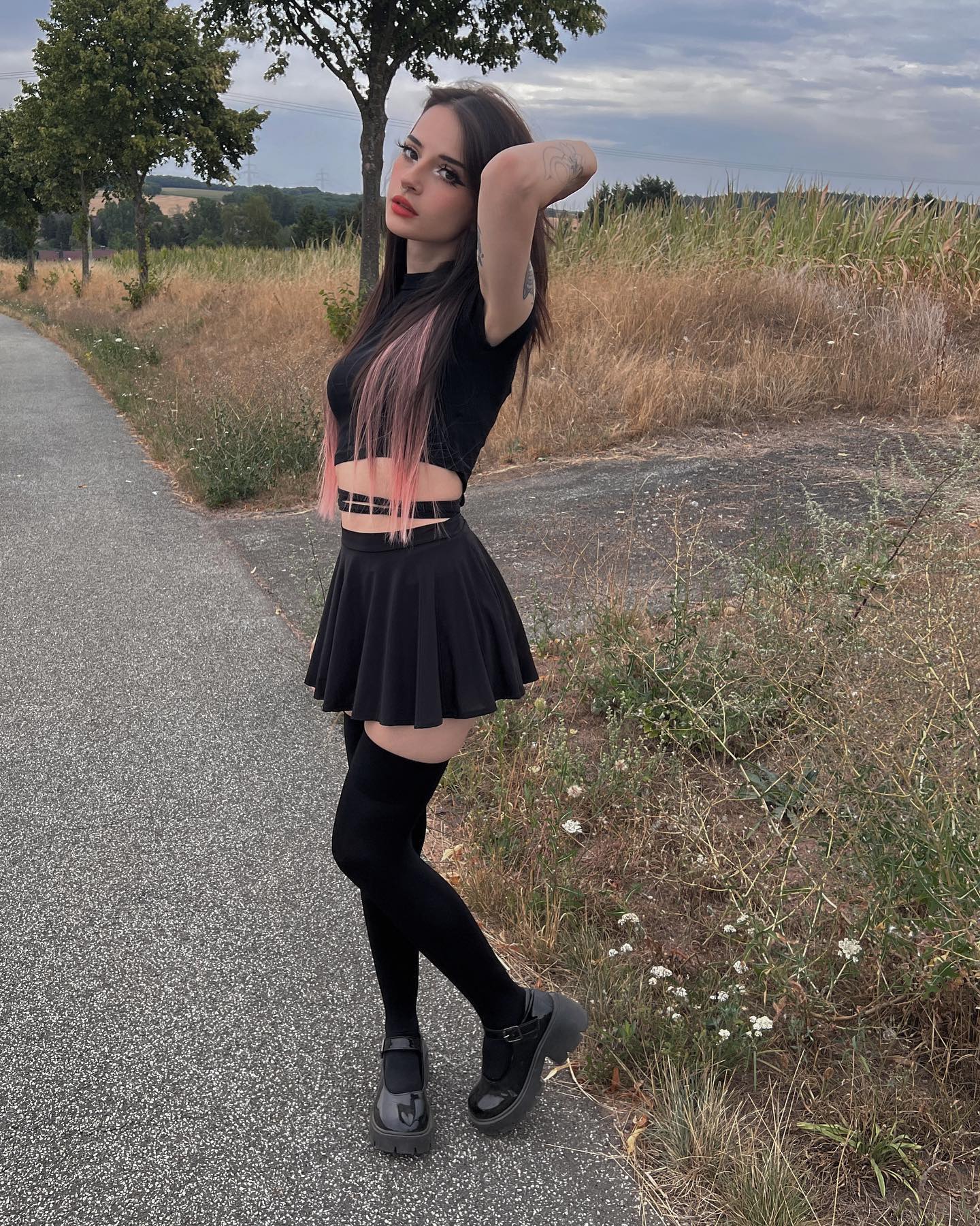 cata.leyah instagram image archive image