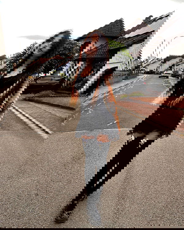 cata.leyah image ~ Altpins