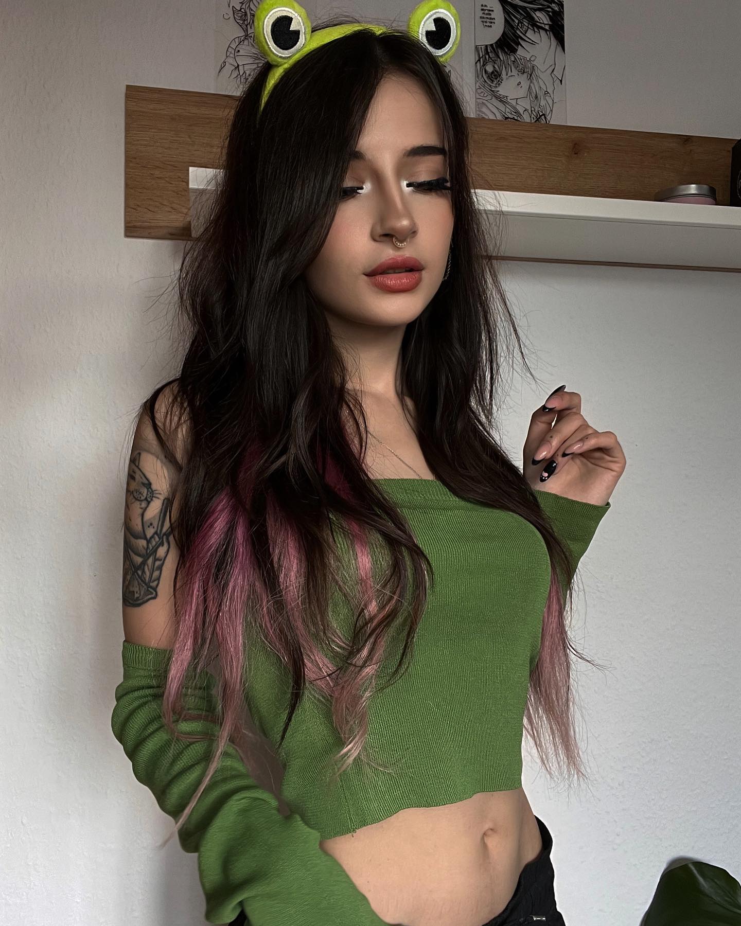 cata.leyah instagram image archive image