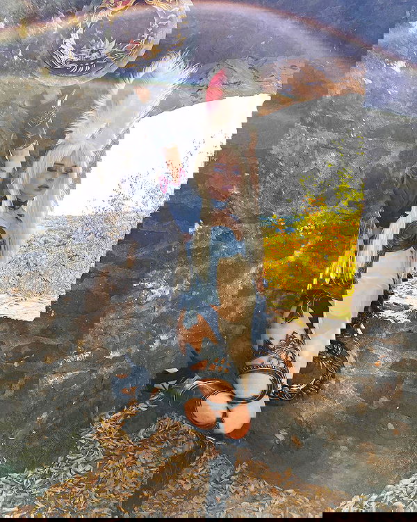 cata.leyah image ~ Altpins