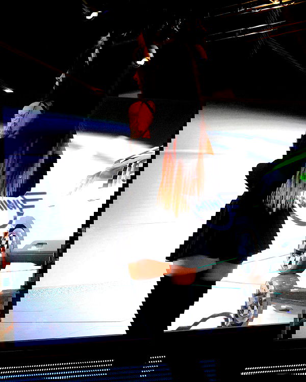 cata.leyah image ~ Altpins