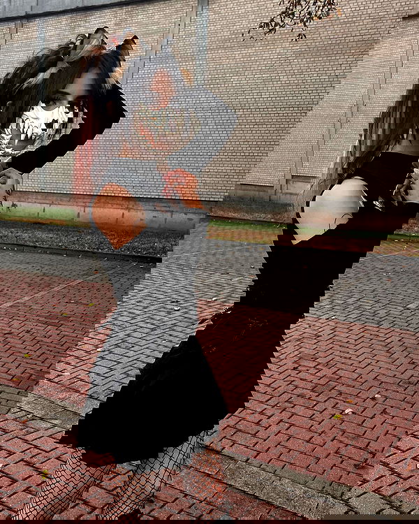 cata.leyah image ~ Altpins