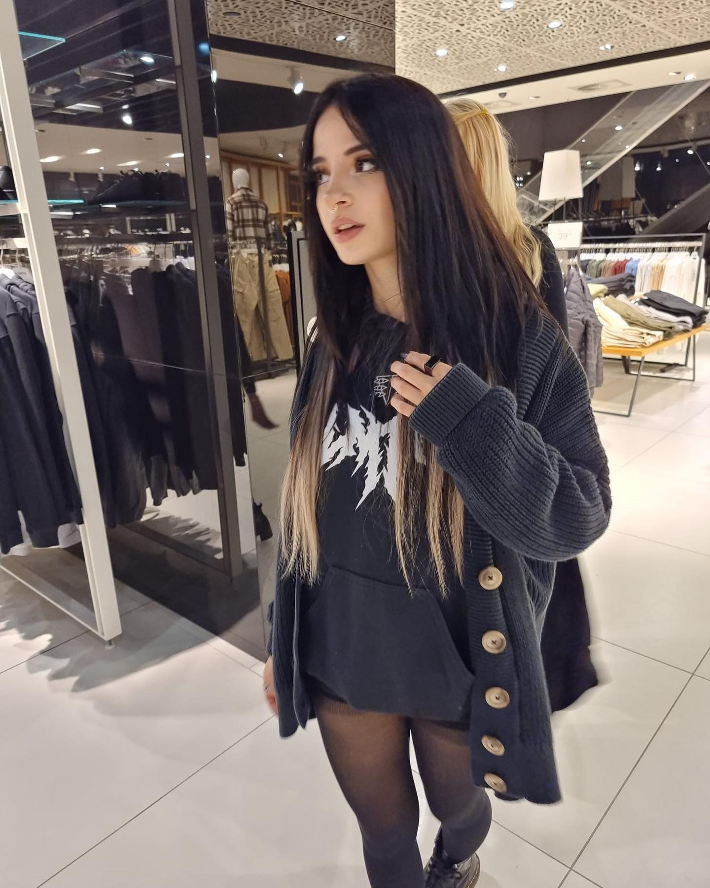 cata.leyah instagram image archive image