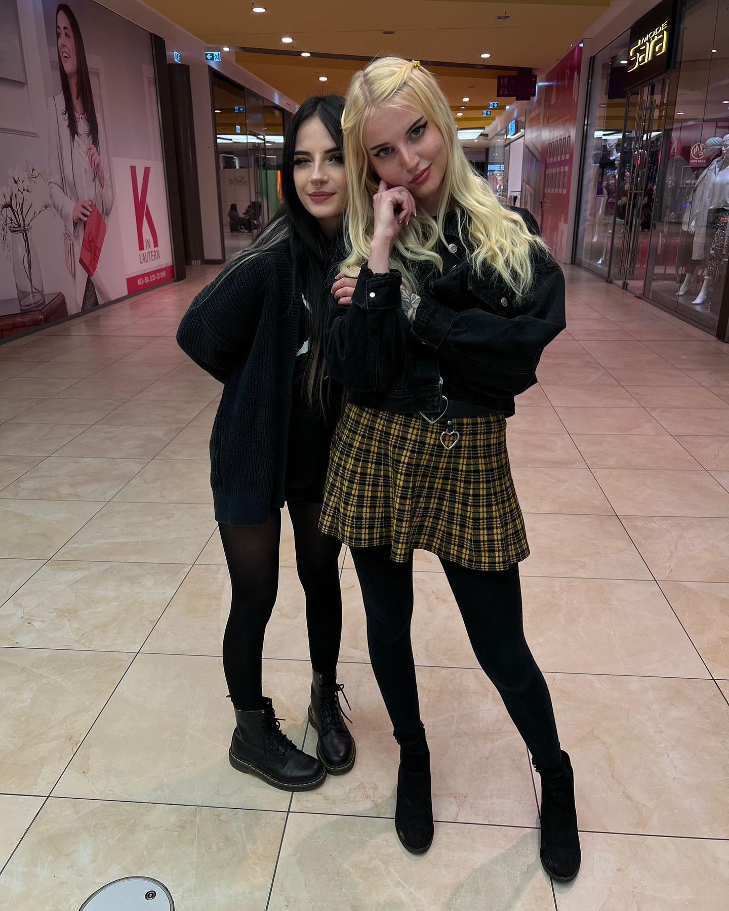 cata.leyah instagram image archive image